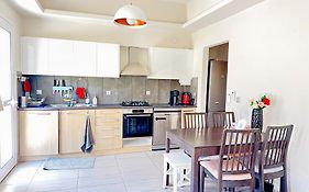 Apartment In Paleo Faliro 5 Mins To Beach